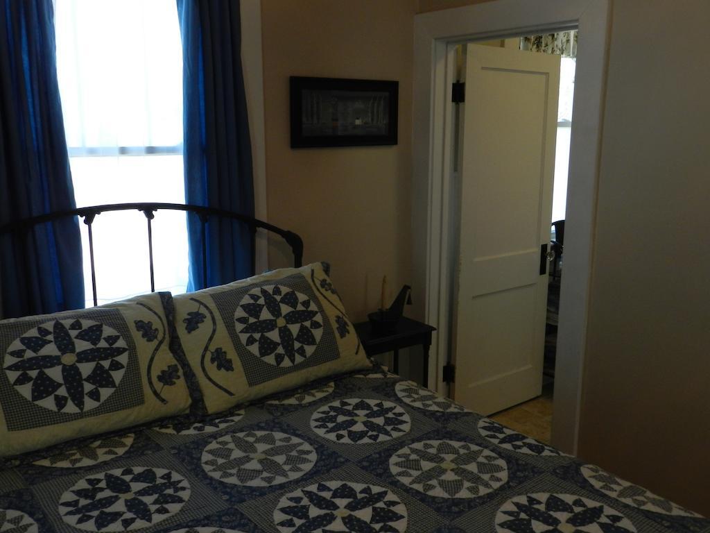 הרמן Helming Guest House חדר תמונה